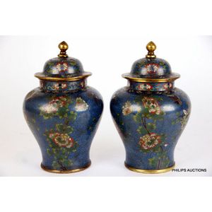 A pair of antique cloisonne covered vases, Qing Dynasty, 19th…