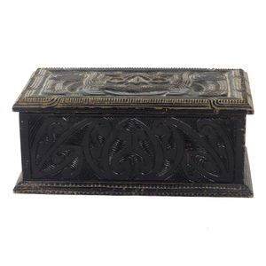 An early 20th century Maori carved trinket box, the lid with…