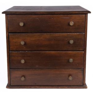 A LIMED OAK MINIATURE CHEST OF DRAWERS, LATE 19TH/EARLY 20TH
