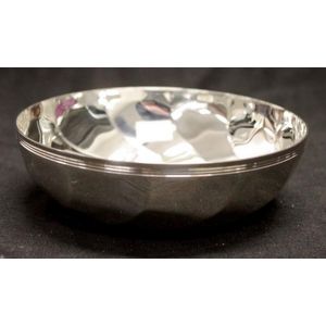 Christofle 'Torsade' silver plate bowl diameter 14 cm.