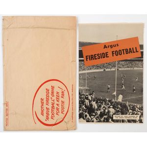 1956 'Argus fireside Football': playing board & scoreboard,…
