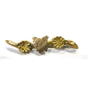 Tasmania Map Bar Brooch with Floral Detail - 9ct Gold - Brooches ...