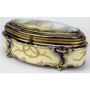 Antique gilded metal jewellery and trinket box - price guide and values