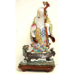 Large Chinese Shou Lao porcelain figure on wood stand, 58 cm&hellip;