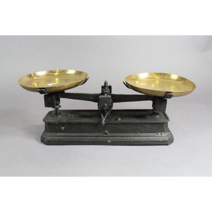 Vintage 1920s French Roman Balance Scales