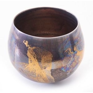 Greg Daly, small pot in grey, gold, silver, 9 cm high