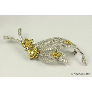 Auction Lots  Doyle Auctions - Jewelry, Fine Art, Furniture - New York &  Los Angeles