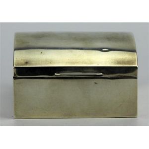 English hallmarked sterling silver George V jewellery box with…