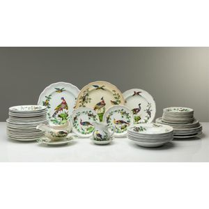 Chelsea porcelain (England) plates and dishes - price guide and values