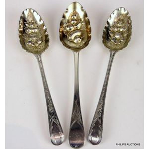 Georgian Sterling Silver Berry Serving Spoons - Flatware/Cutlery and ...
