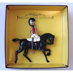Britains Soldiers 8824 Lifeguard - 1837, 1 piece mounted 8800…
