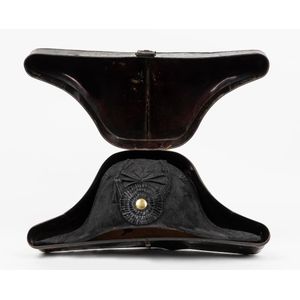 A Royal Navy officer's bicorn hat with original metal box,&hellip;