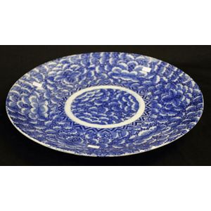 Large Japanese blue & white charger with floral decoration,…