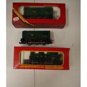 Three Hornby OO gauge locomotives comprising of 2 R.156 Class…
