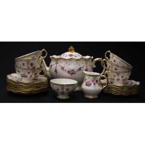 Royal Crown Derby Royal Antoinette Large Teapot - British Isles