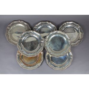 Good set of antique silver plate on copper (worn) dresser /…