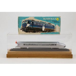 Marklin 3077 and 3039 'Schienen Zeppelin' 3-rail AC no box E10…