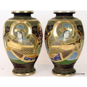 A pair of export Satsuma vases, early Showa period, the pair of&hellip;