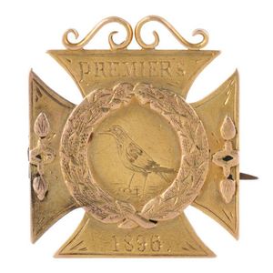 Collingwood Premiership Medal - 1896, 15ct yellow gold, Maltese…