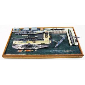 Pearl Harbour diorama length 62 cm, height 12 cm & width 32 cm…