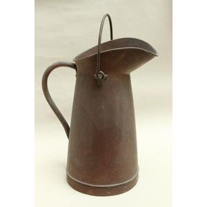 Copper coal scuttle, set with two loop handles, height 50 cm