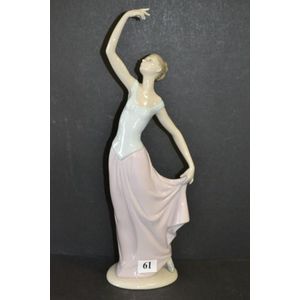 【陶板額】DANCING HOURS Wedgwood - The Dancing Hours depicts the classical Horae
