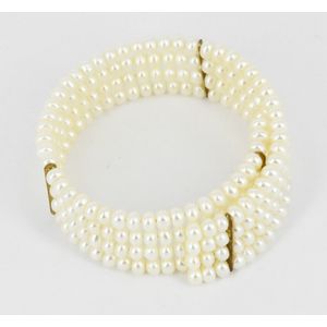 Antique or later pearl bracelet - price guide and values