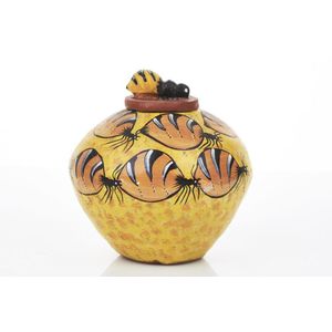 Rona Panangka Rubuntja (b. 1970), Yellow Honey Ants Lidded Pot,…