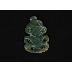 19th century or earlier Maori pounamu hei tiki very unusual…