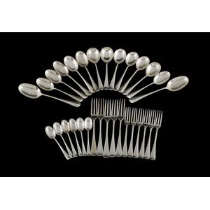 C.J. Vander 994-Piece Silver Flatware Service