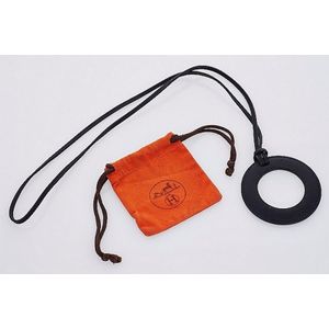 hermes magnifying glass necklace