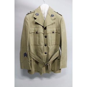 Vintage military uniforms and associated equipment - price guide and values