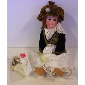 Antique Heubach/Koppelsdorf German doll, with porcelain head…