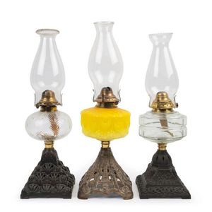 Large Glass Kerosene Oil Lamp Lantern Vintage Four-Claw Oil Lamps