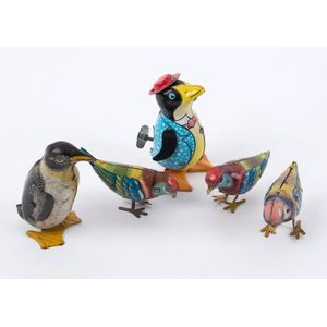 Tin litho wind-up birds: with Inakita (Japan) waddling penguin…