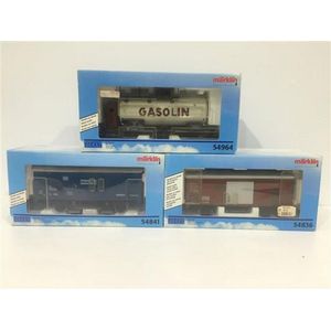 Four Marklin 1 gauge metal carriages all in original boxes,…