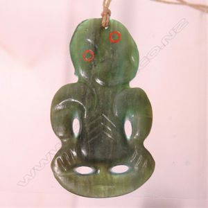 A 19th/20th century Maori rare bowenite pounamu hei tiki, red…