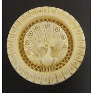 Chinese ivory pill box, carved peacock and bird decoration, 4.5…