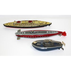 3 loose toys, Schuco tinplate submarine, Schuco plastic…