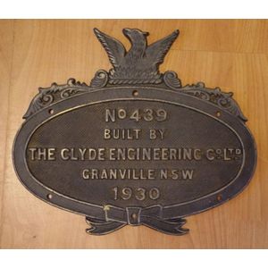 NSWGR steam locomotive maker's plaque, cast bronze, 34.5 cm…