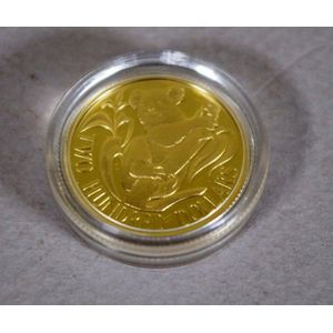 Royal Australian Mint proof $200 gold coin, dated 1980, in…