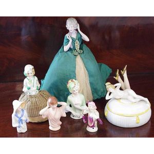 Six good vintage half dolls together with a pair of German legs,…