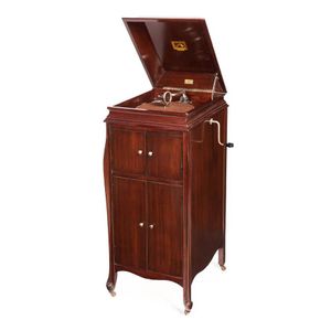 HMV 'Studio grand' model gramophone. 112 cm high, 48 cm wide,…