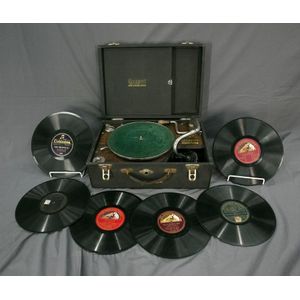 Rexoport Gramophone. C.1929, wind up portable gramophone with…
