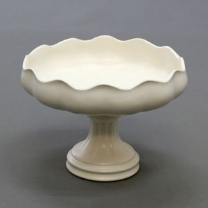 Crown Lynn Potteries, fruit comport stand, white slip-cast&hellip;