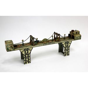 Busy bridge, Louis Marx brand, American tinplate, wind-up toy…