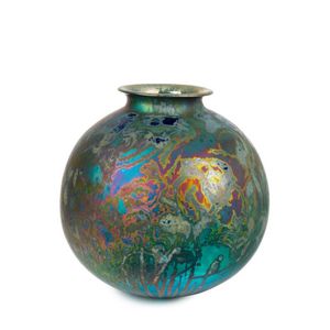 Greg Daly 'Dawn light, 2011' lustre glaze ceramic vase, signed&hellip;