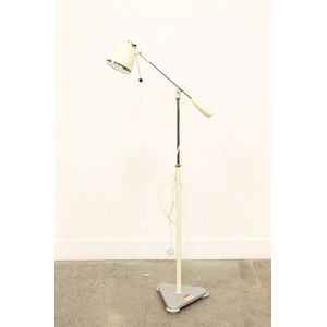 A KIFA metal Modular light with adjustable height and light…