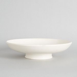 A hand-potted bowl by Ernest Shufflebotham for Crown Lynn,&hellip;