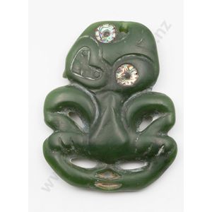A good pounamu hei tiki, contact period with head tilted to…